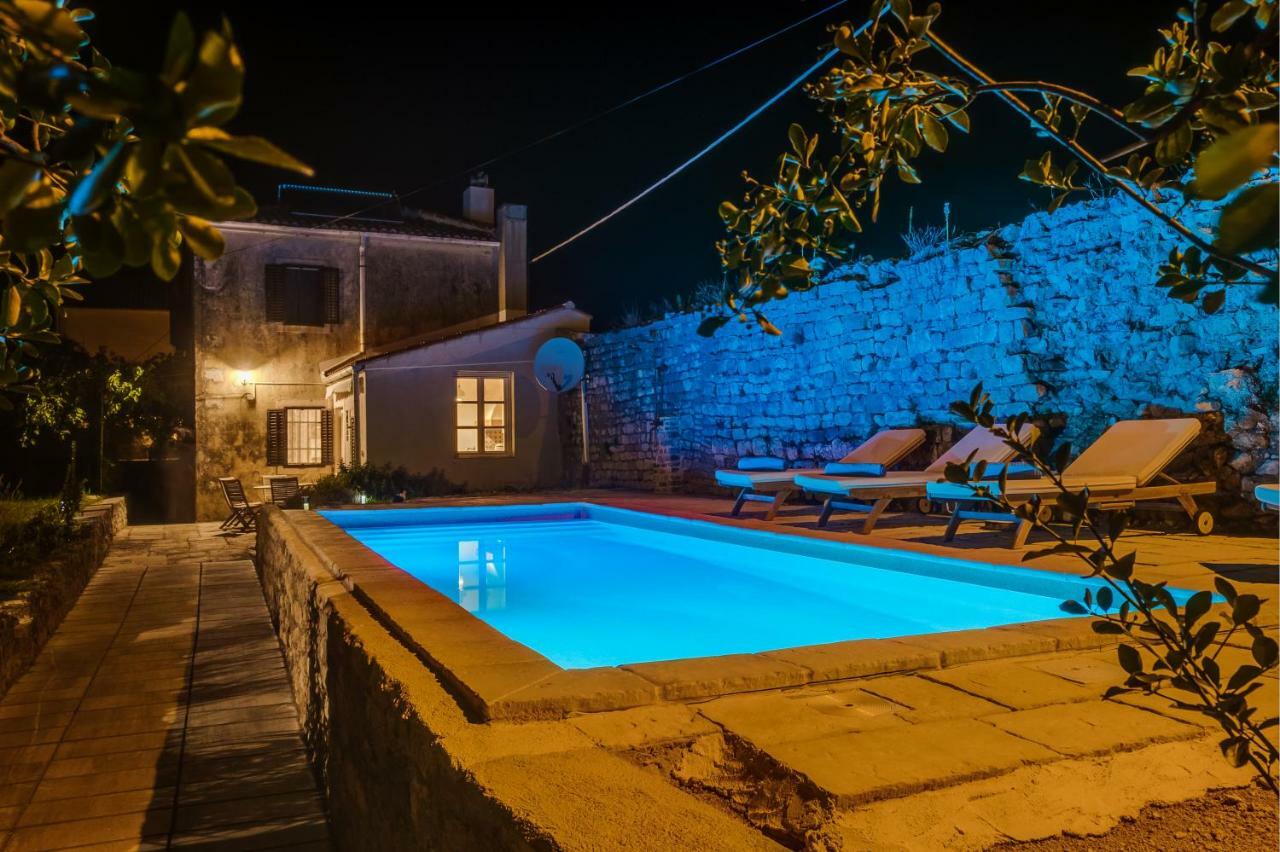 Unique Antistress Oasis Villa Antiqua Osor Esterno foto